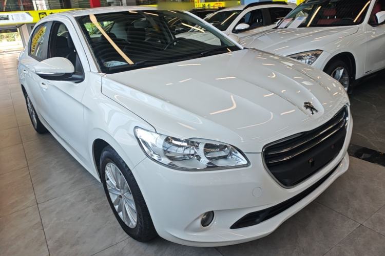 Used Peugeot 301 2014 1.6L Automatic Luxury Edition Front Right 45 Deg