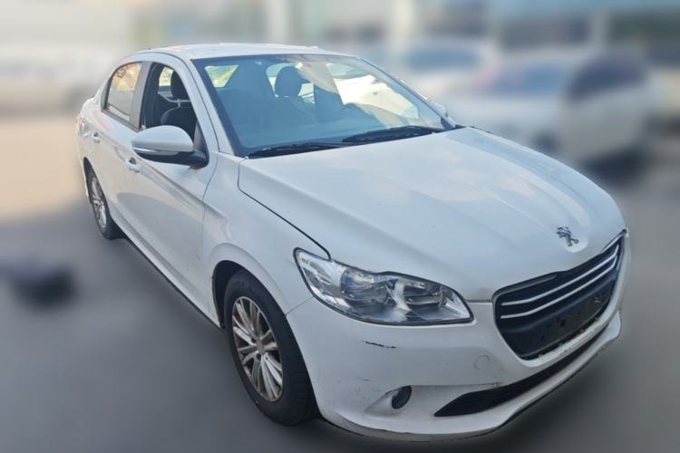Used Peugeot 301 2014 1.6L Manual Comfort Edition Front Right 45 Deg