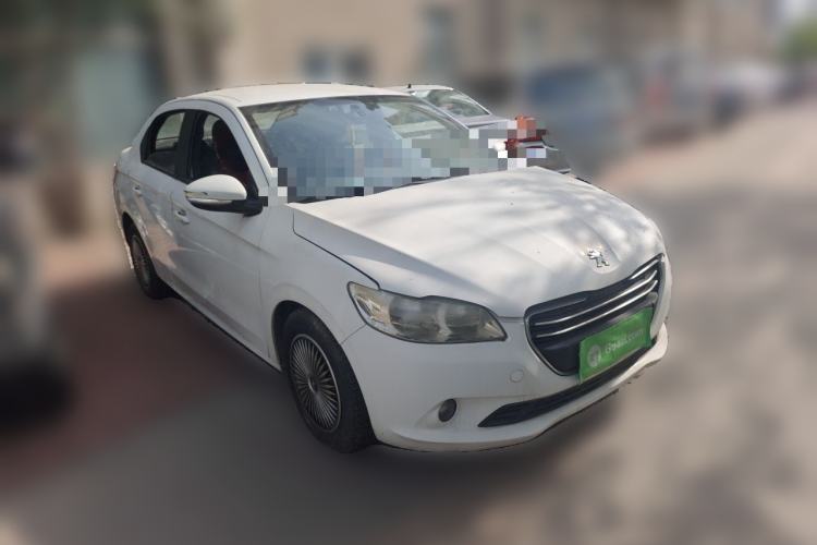 Used Peugeot 301 2014 1.6L Manual Comfort Edition Front Right 45 Deg