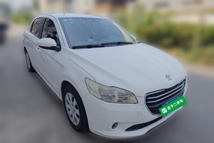 Used Peugeot 301 2014 1.6L Manual Comfort Edition Front Right 45 Deg