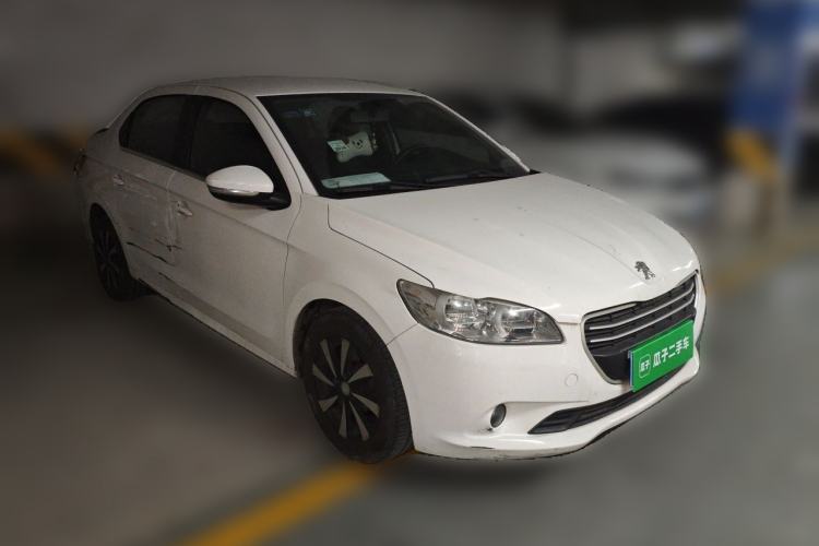 Used Peugeot 301 2014 1.6L Manual Comfort Edition Front Right 45 Deg