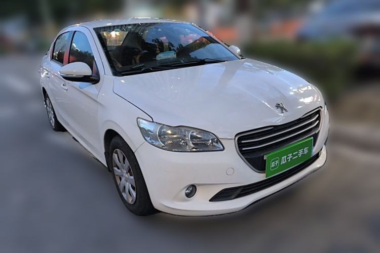Used Peugeot 301 2014 1.6L Manual Comfort Edition Front Right 45 Deg