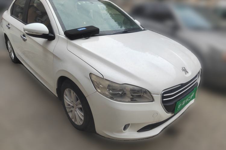 Used Peugeot 301 2014 1.6L Automatic Comfort Edition Front Right 45 Deg