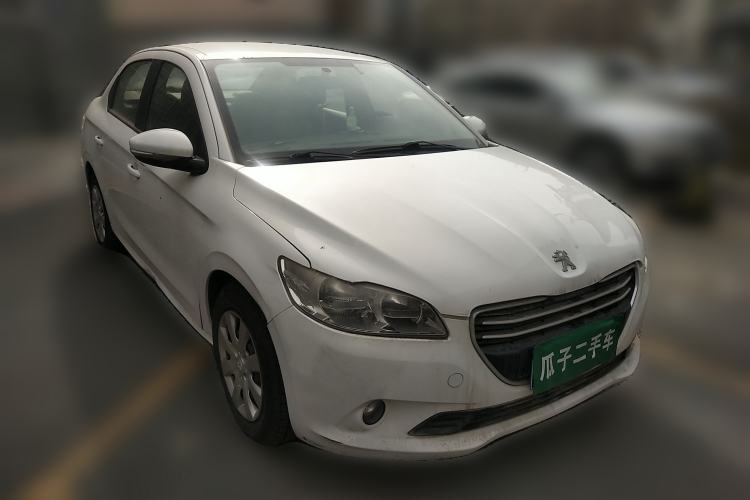 Used Peugeot 301 2014 1.6L Manual Comfort Edition Front Right 45 Deg