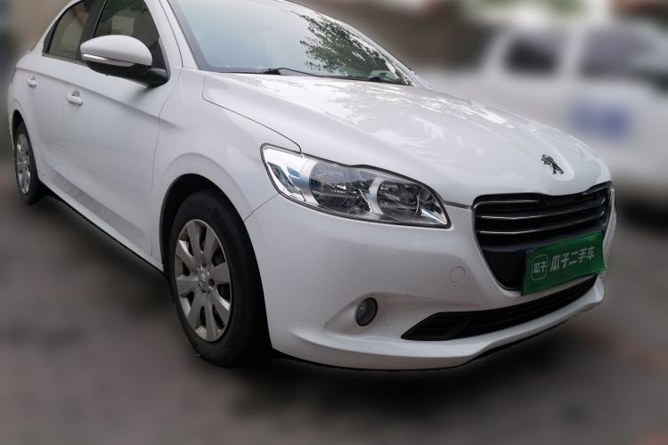 Used Peugeot 301 2014 1.6L Manual Comfort Edition Front Right 45 Deg