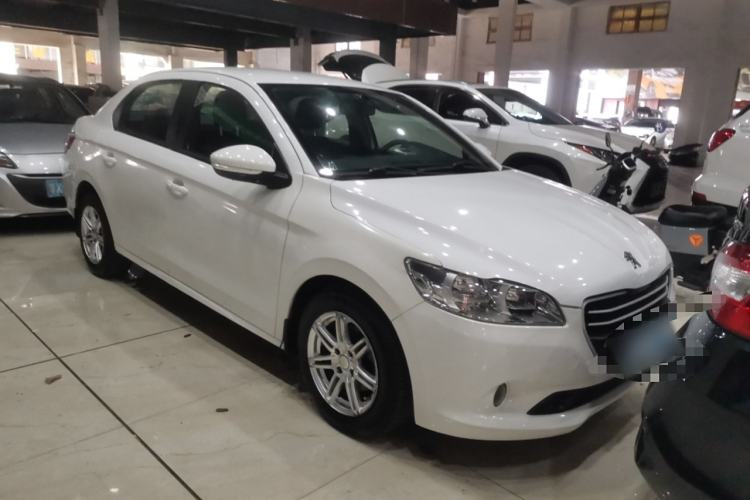 Used Peugeot 301 2014 1.6L Automatic Comfort Edition Front Right 45 Deg