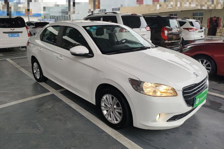 Used Peugeot 301 2014 1.6L Manual Luxury Edition Front Right 45 Deg