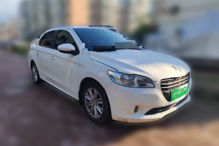 Used Peugeot 301 2014 1.6L Automatic Comfort Edition Front Right 45 Deg