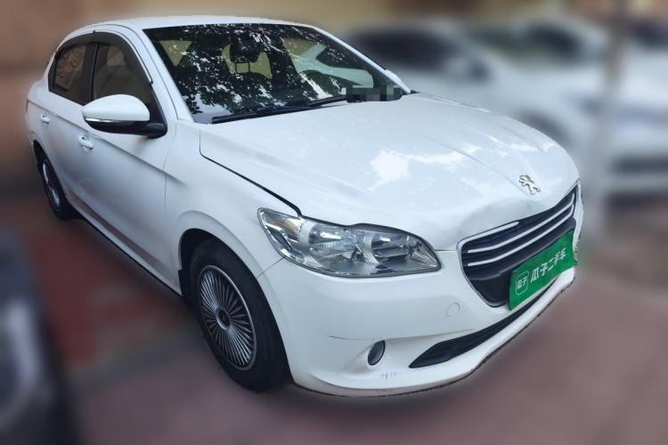 Used Peugeot 301 2014 1.6L Manual Comfort Edition Front Right 45 Deg