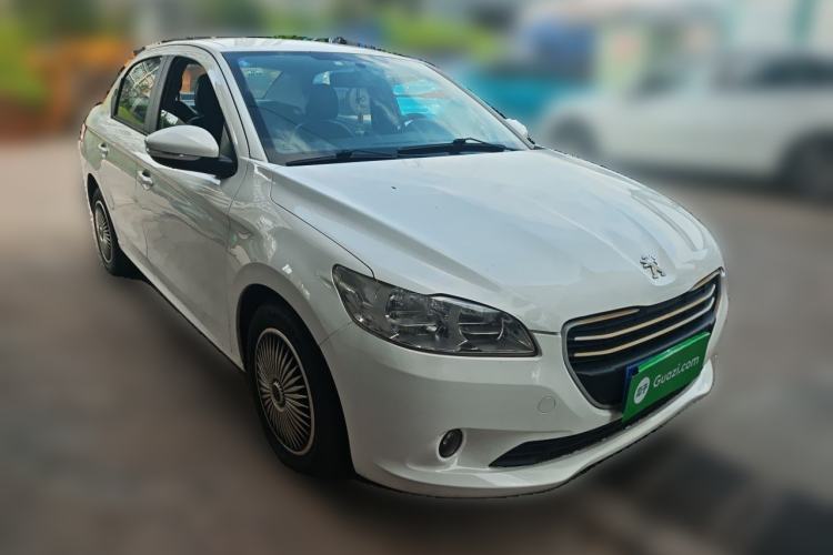 Used Peugeot 301 2014 1.6L Automatic Comfort Edition Front Right 45 Deg