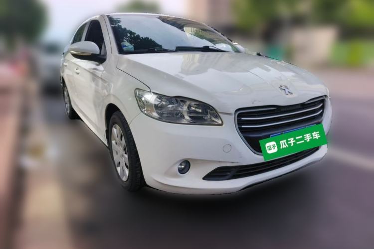 Used Peugeot 301 2014 1.6L Manual Comfort Edition Front Right 45 Deg