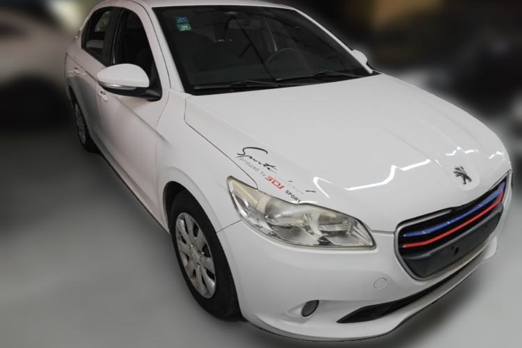Used Peugeot 301 2014 1.6L Automatic Comfort Edition Front Right 45 Deg