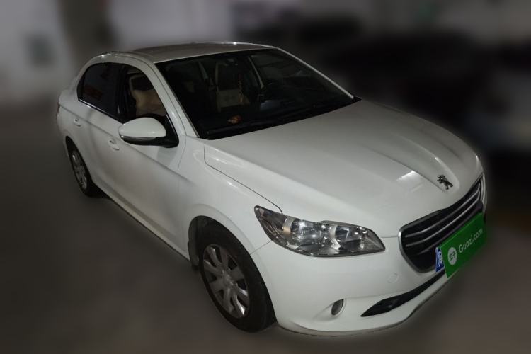 Used Peugeot 301 2014 1.6L Manual Comfort Edition Front Right 45 Deg