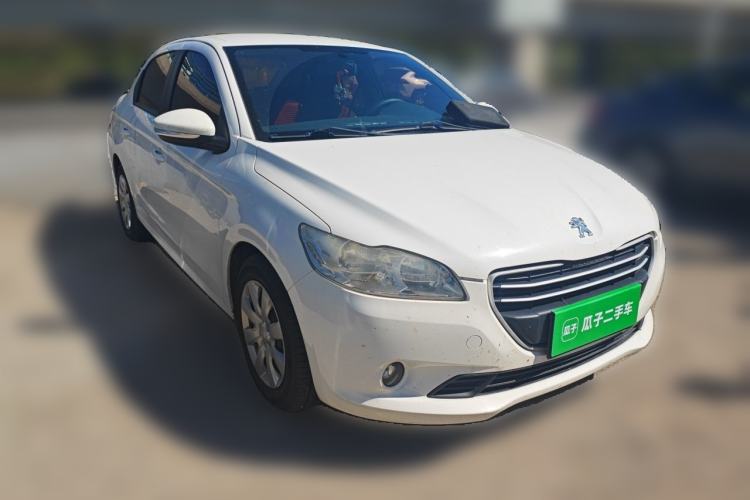 Used Peugeot 301 2014 1.6L Manual Comfort Edition Front Right 45 Deg