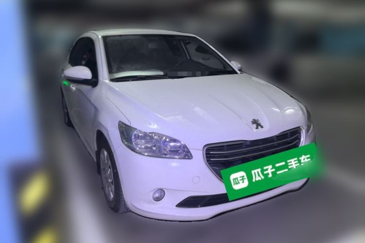 Used Peugeot 301 2014 1.6L Automatic Comfort Edition Front Right 45 Deg
