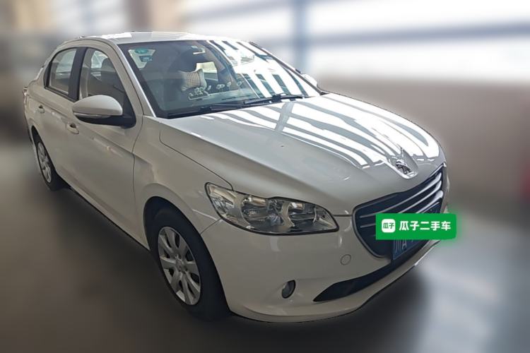 Used Peugeot 301 2014 1.6L Manual Comfort Edition Front Right 45 Deg