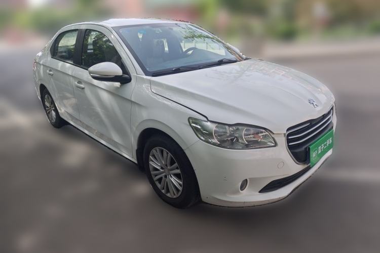 Used Peugeot 301 2014 1.6L Manual Comfort Edition Front Right 45 Deg