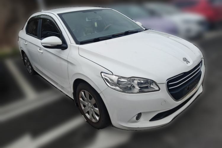 Used Peugeot 301 2014 1.6L Automatic Comfort Edition Front Right 45 Deg