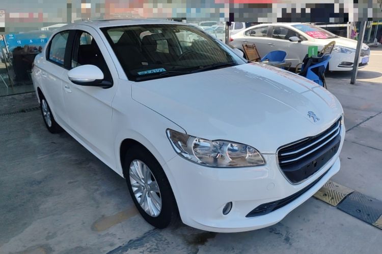 Used Peugeot 301 2014 1.6L Automatic Luxury Edition Front Right 45 Deg