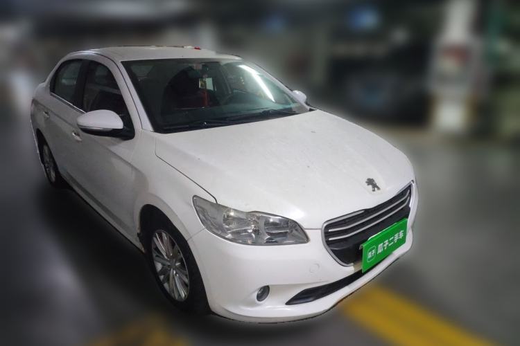 Used Peugeot 301 2014 1.6L Automatic Comfort Edition Front Right 45 Deg