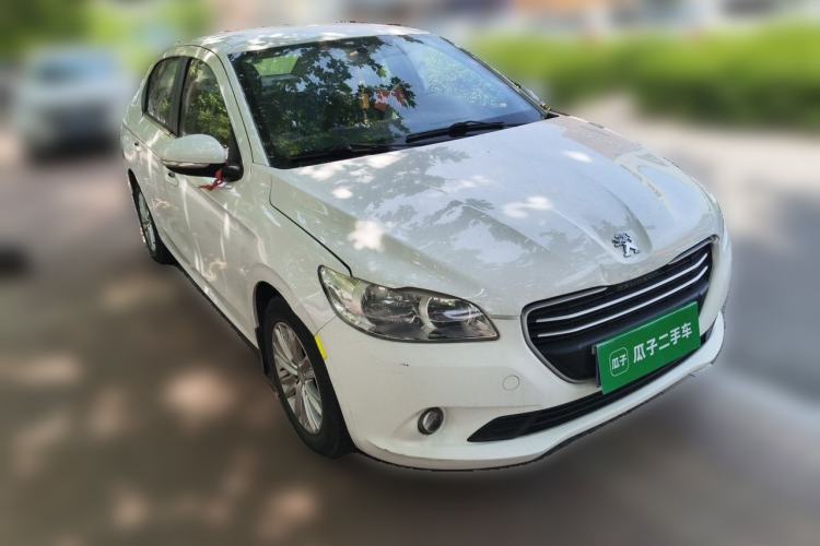 Used Peugeot 301 2014 1.6L Manual Comfort Edition Front Right 45 Deg