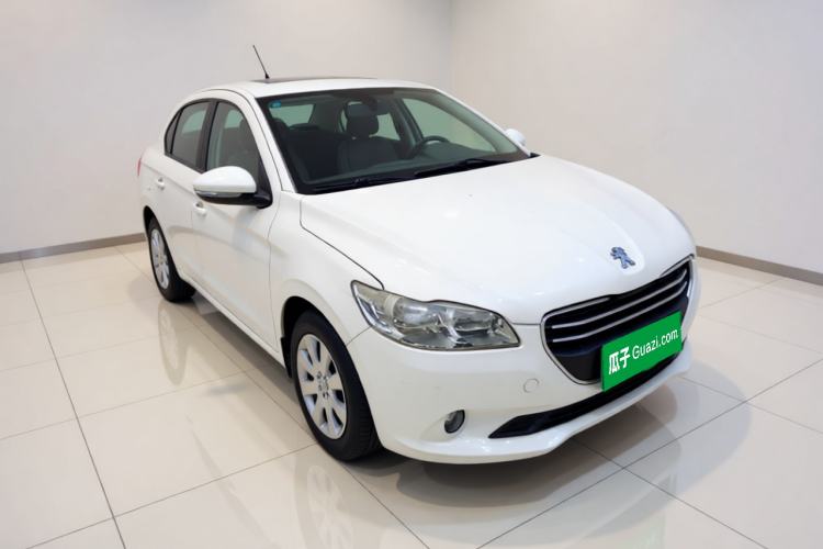 Used Peugeot 301 2014 1.6L Automatic Comfort Edition Front Right 45 Deg