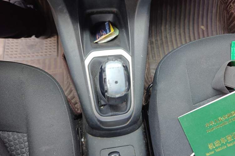 Used Peugeot 301 2014 1.6L Manual Comfort Edition Gear Lever