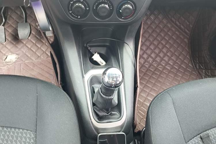 Used Peugeot 301 2014 1.6L Manual Comfort Edition Gear Lever