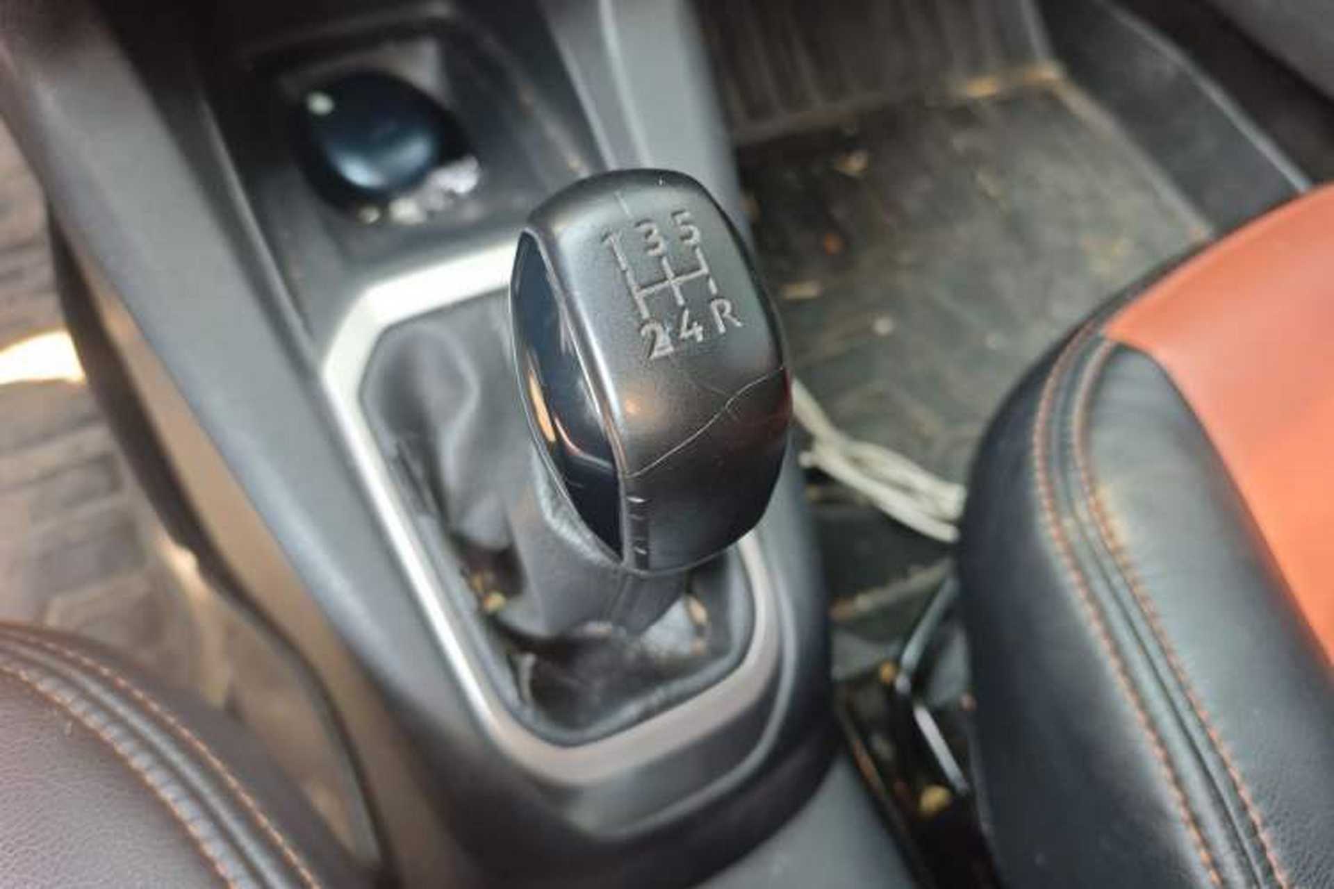 Used Peugeot 301 2014 1.6L Manual Comfort Edition Gear Lever