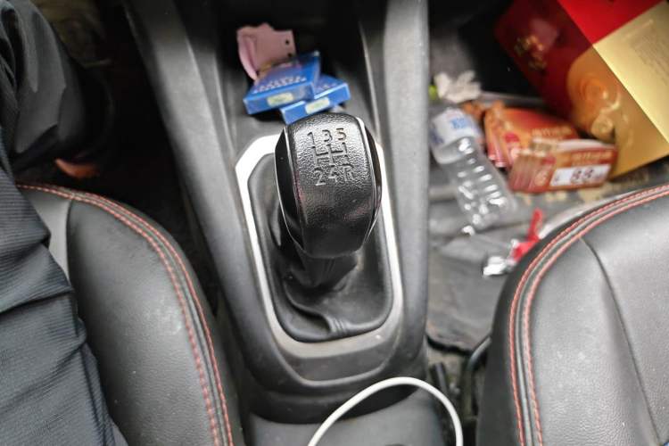 Used Peugeot 301 2014 1.6L Manual Comfort Edition Gear Lever