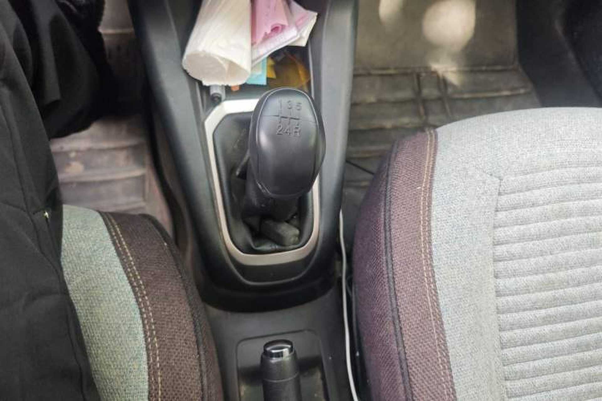 Used Peugeot 301 2014 1.6L Manual Comfort Edition Gear Lever