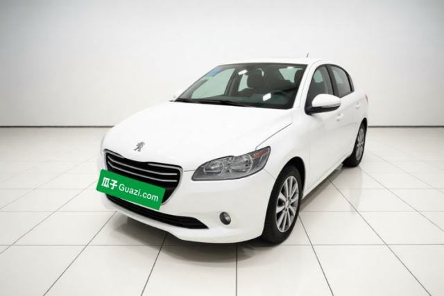 Peugeot 301 2014 1.6L Automatic Comfort Edition d’occasion