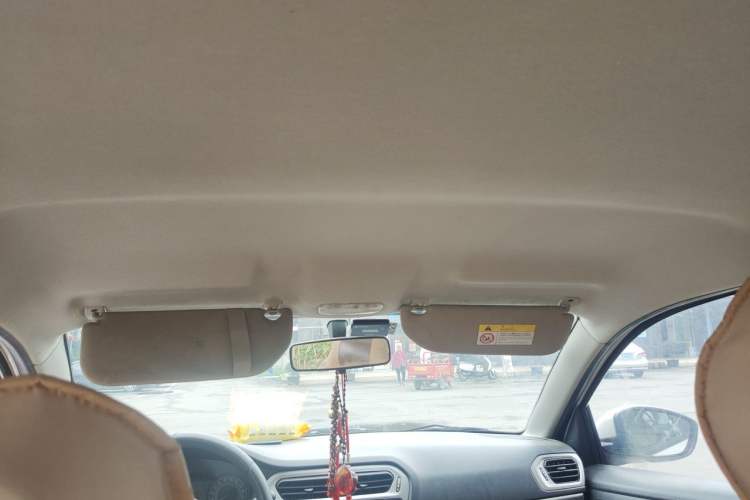 Used Peugeot 301 2014 1.6L Manual Comfort Edition Headliner