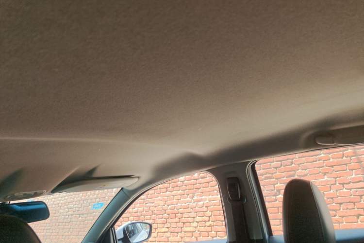 Used Peugeot 301 2014 1.6L Manual Comfort Edition Headliner