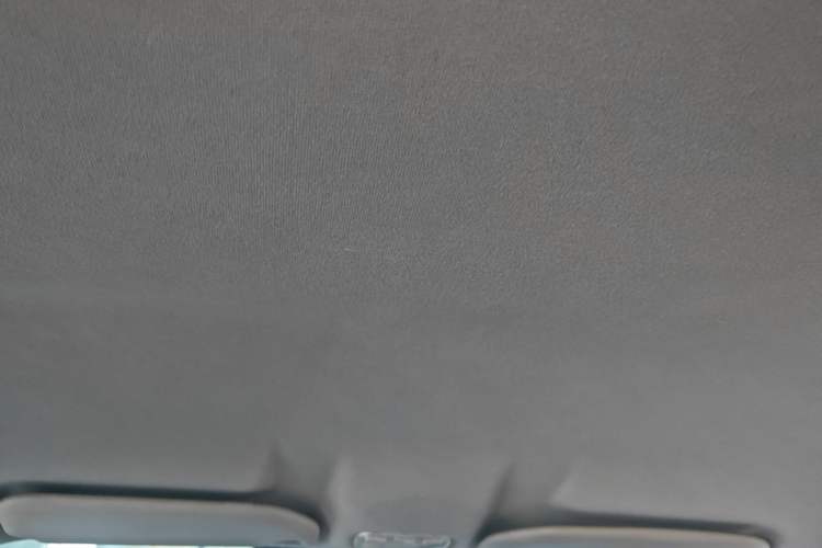 Used Peugeot 301 2014 1.6L Manual Comfort Edition Headliner