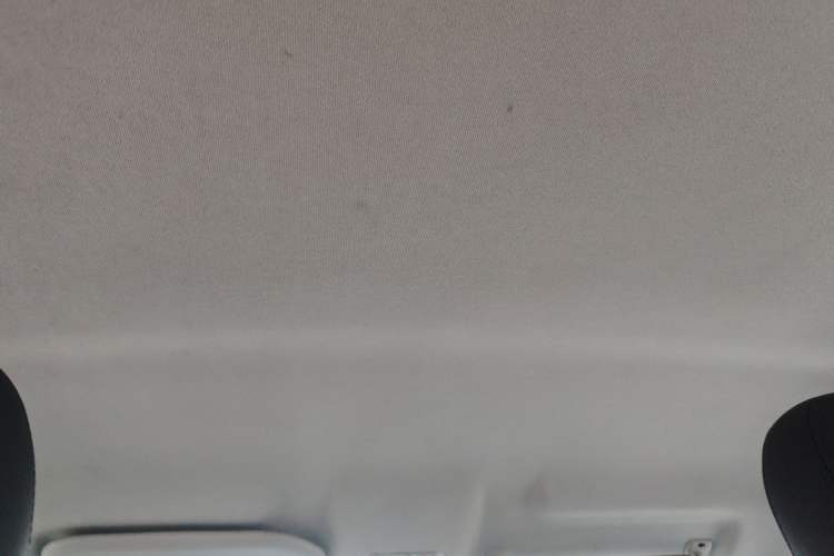 Used Peugeot 301 2014 1.6L Manual Comfort Edition Headliner