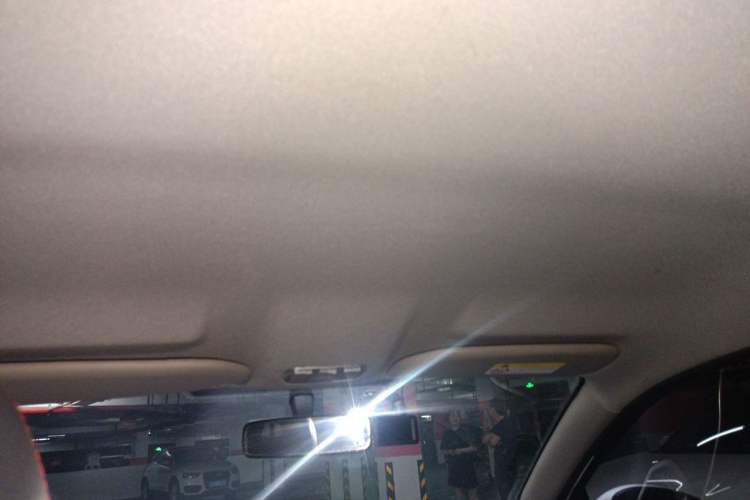 Used Peugeot 301 2014 1.6L Manual Comfort Edition Headliner