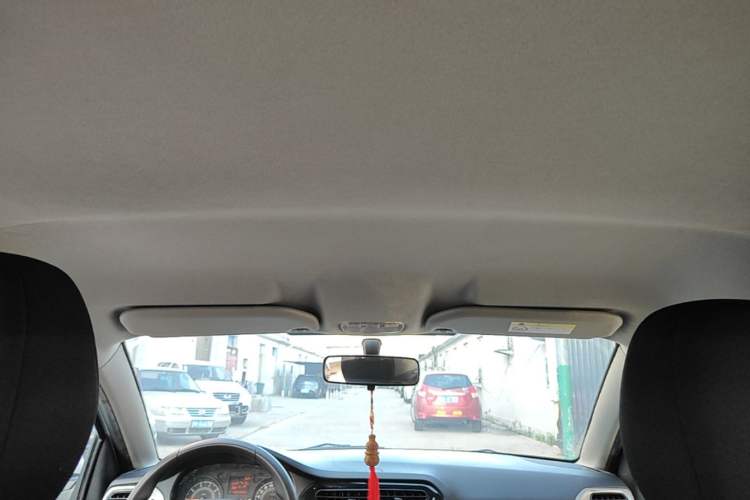 Used Peugeot 301 2014 1.6L Manual Comfort Edition Headliner