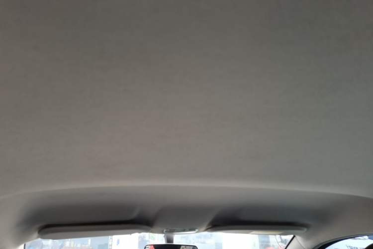 Used Peugeot 301 2014 1.6L Manual Comfort Edition Headliner