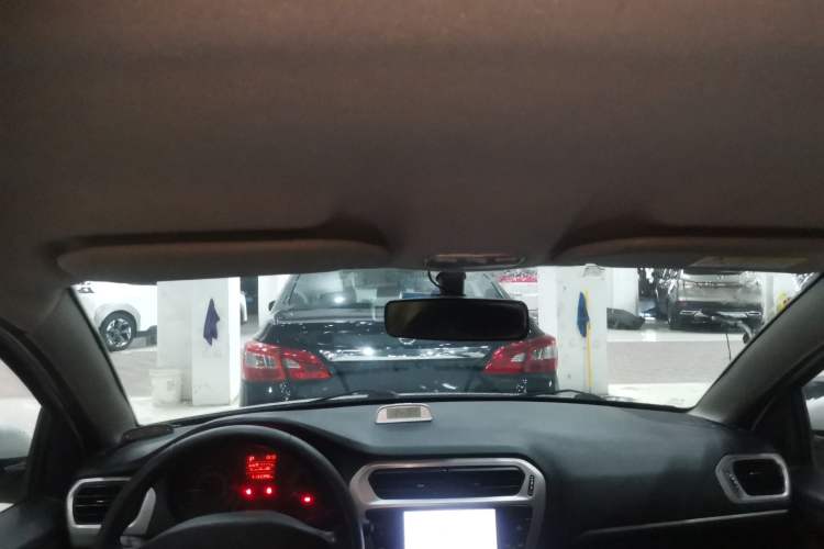 Used Peugeot 301 2014 1.6L Automatic Comfort Edition Headliner