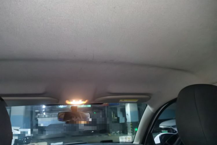 Used Peugeot 301 2014 1.6L Manual Comfort Edition Headliner