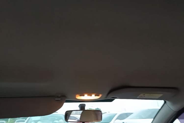 Used Peugeot 301 2014 1.6L Manual Comfort Edition Headliner