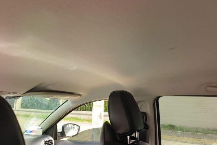 Used Peugeot 301 2014 1.6L Manual Comfort Edition Headliner