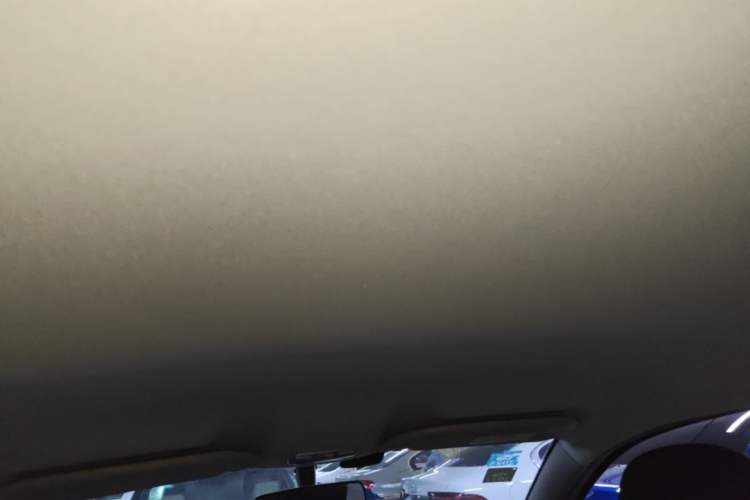 Used Peugeot 301 2014 1.6L Automatic Comfort Edition Headliner