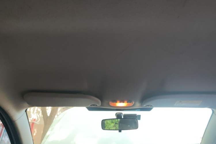 Used Peugeot 301 2014 1.6L Manual Comfort Edition Headliner