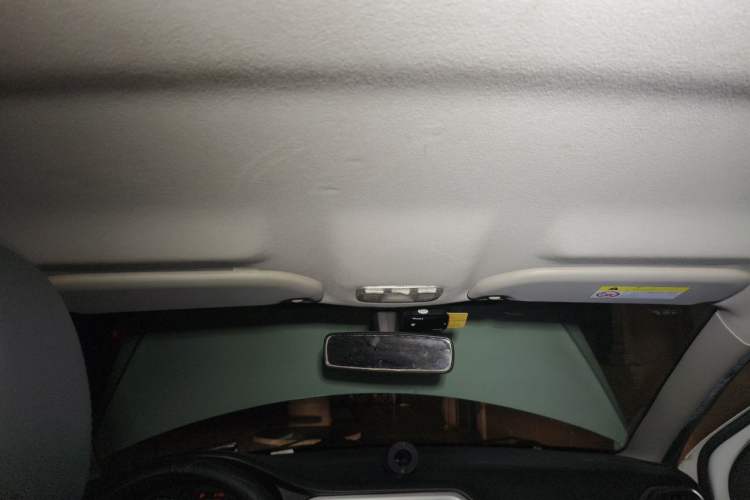 Used Peugeot 301 2014 1.6L Automatic Comfort Edition Headliner