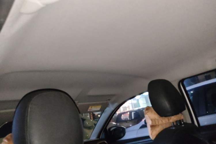 Used Peugeot 301 2014 1.6L Manual Comfort Edition Headliner