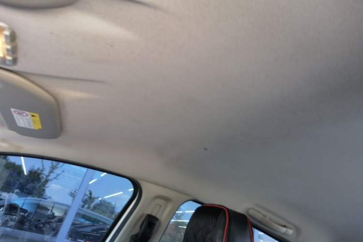 Used Peugeot 301 2014 1.6L Automatic Comfort Edition Headliner