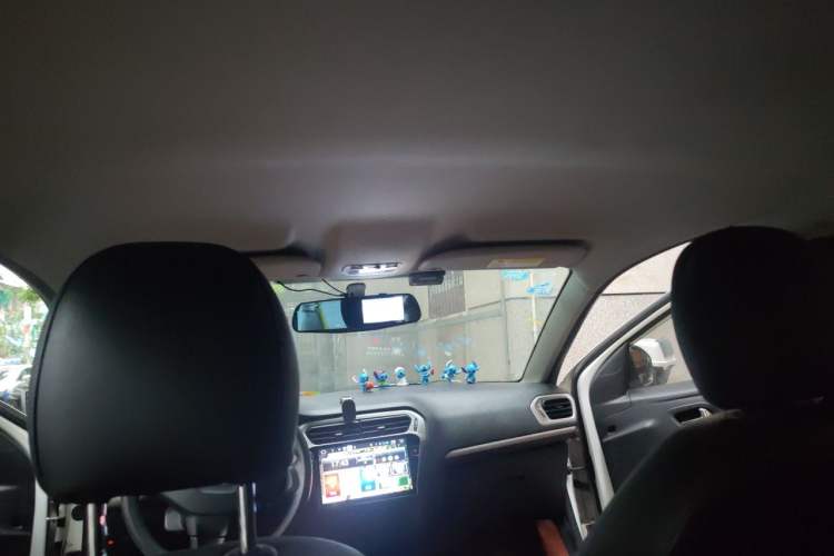 Used Peugeot 301 2014 1.6L Manual Comfort Edition Headliner