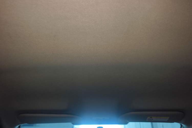 Used Peugeot 301 2014 1.6L Manual Comfort Edition Headliner